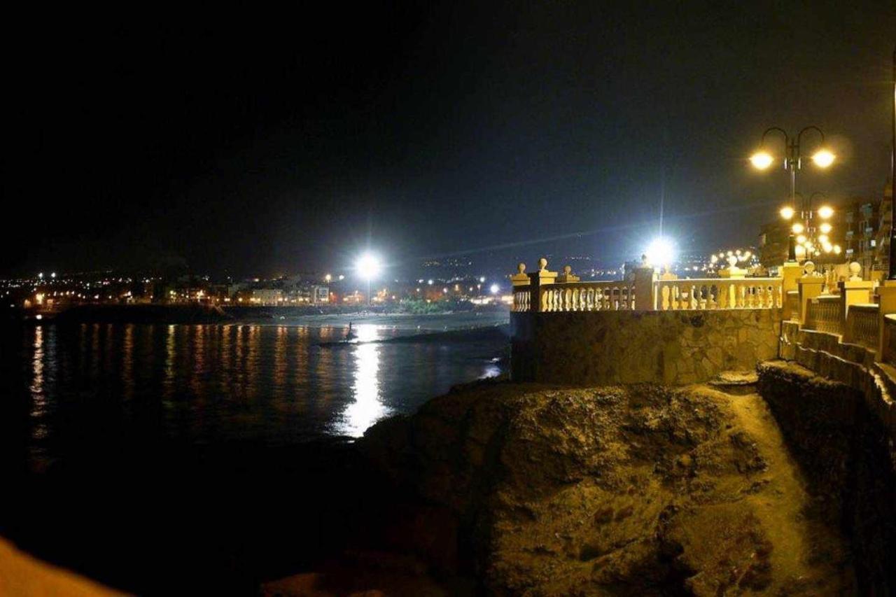 Primera Linea Con Preciosas Vistas Al Mar Melenara Luaran gambar